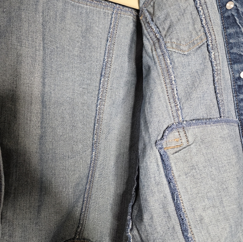 Loft Women's Jean Jacket small Size - Picture 11 of 16